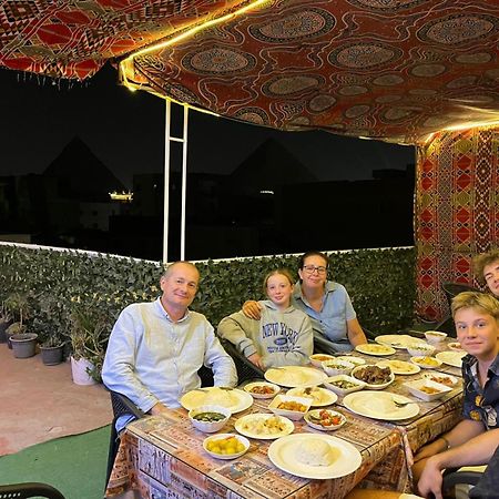 Jana Pyramids View In 3 Bed & Breakfast Kafret el-Gabal Dış mekan fotoğraf