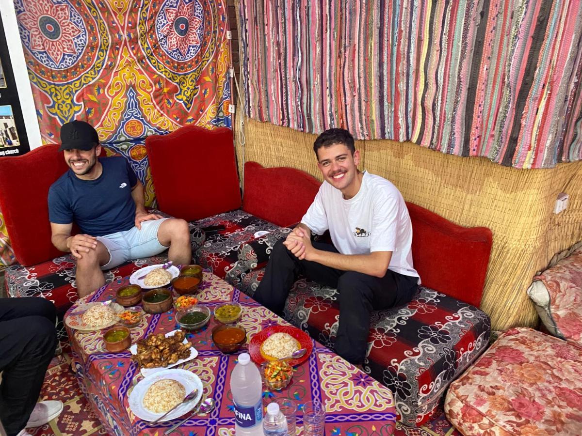 Jana Pyramids View In 3 Bed & Breakfast Kafret el-Gabal Dış mekan fotoğraf