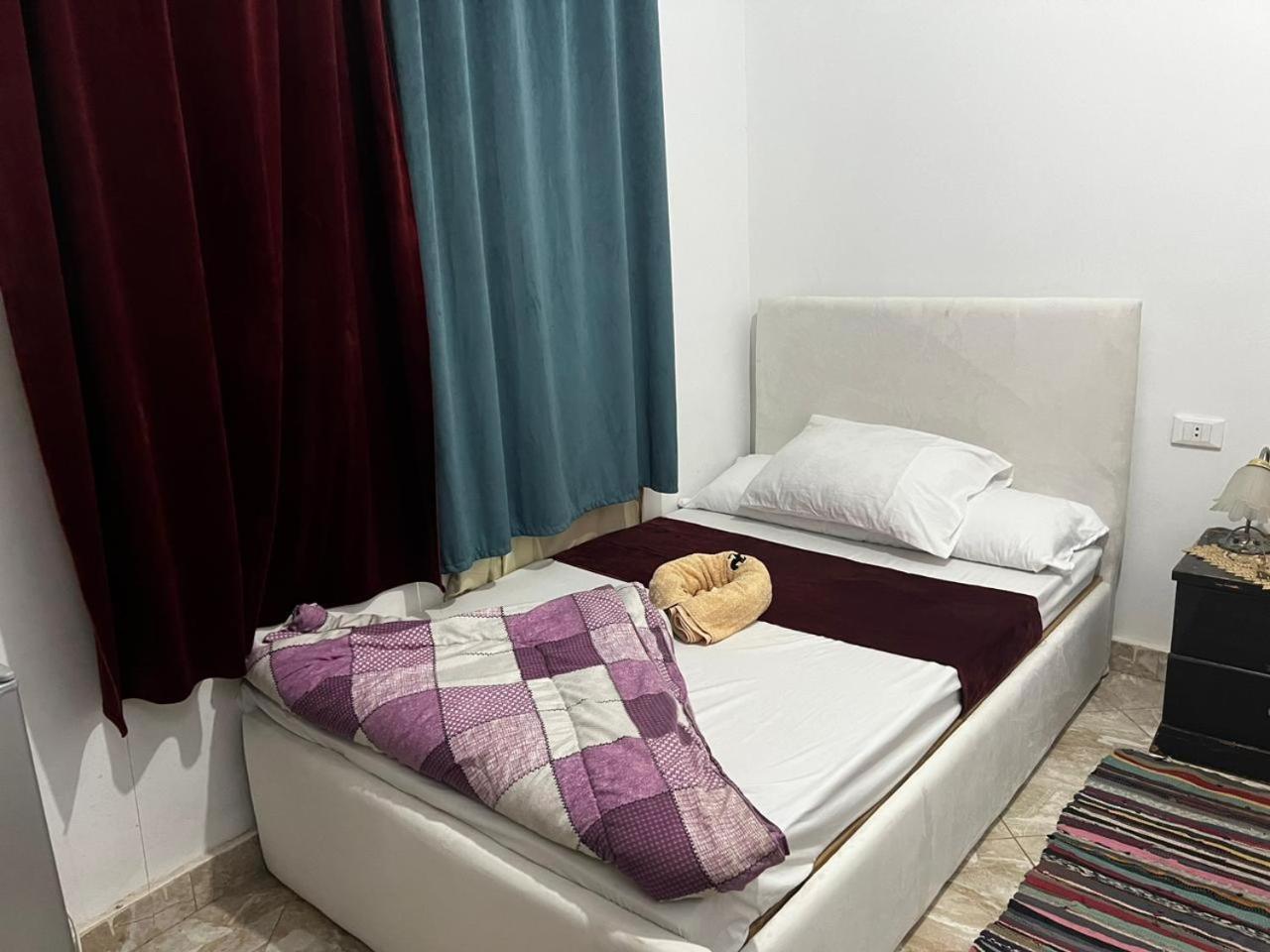 Jana Pyramids View In 3 Bed & Breakfast Kafret el-Gabal Dış mekan fotoğraf