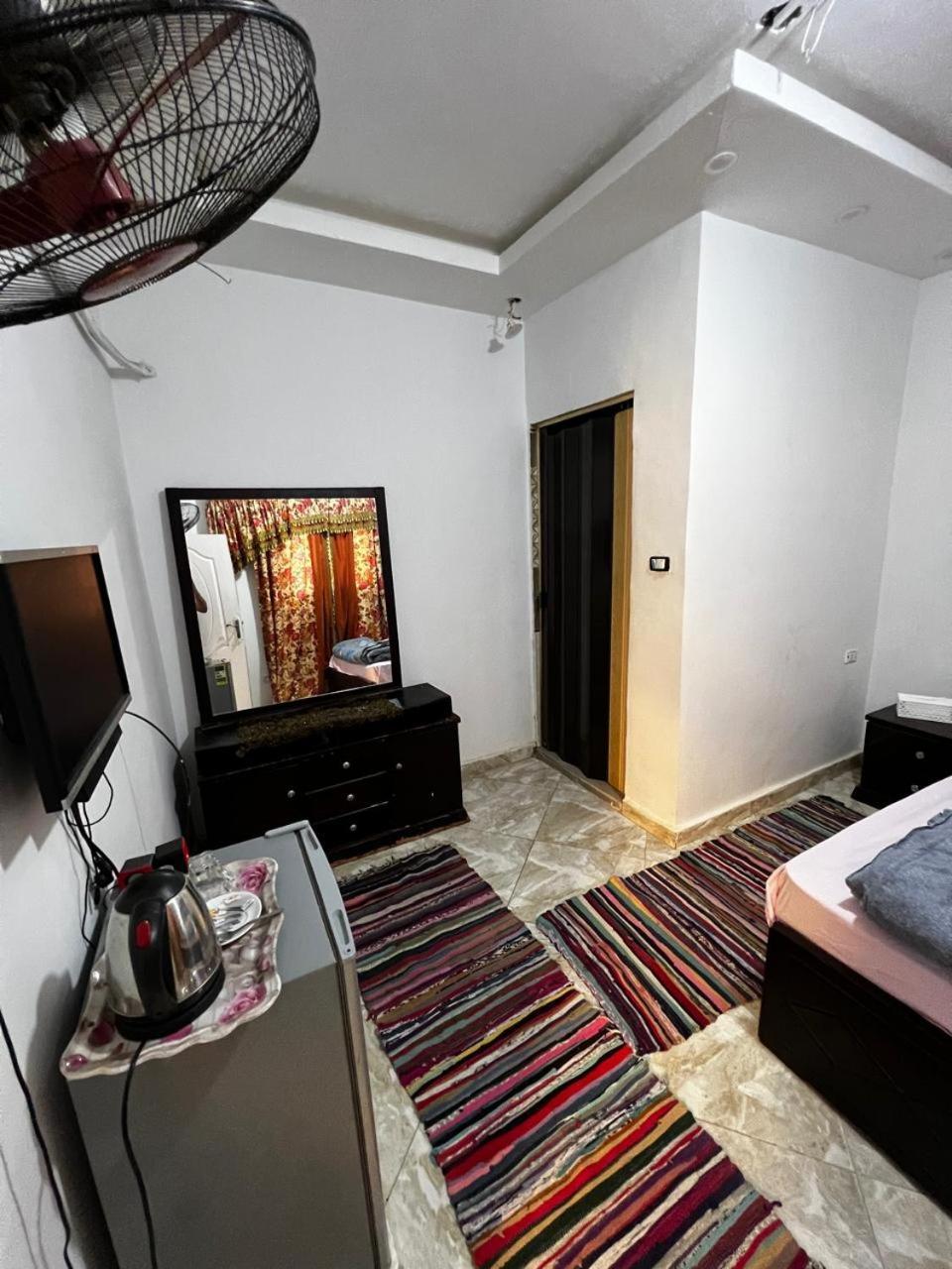 Jana Pyramids View In 3 Bed & Breakfast Kafret el-Gabal Dış mekan fotoğraf