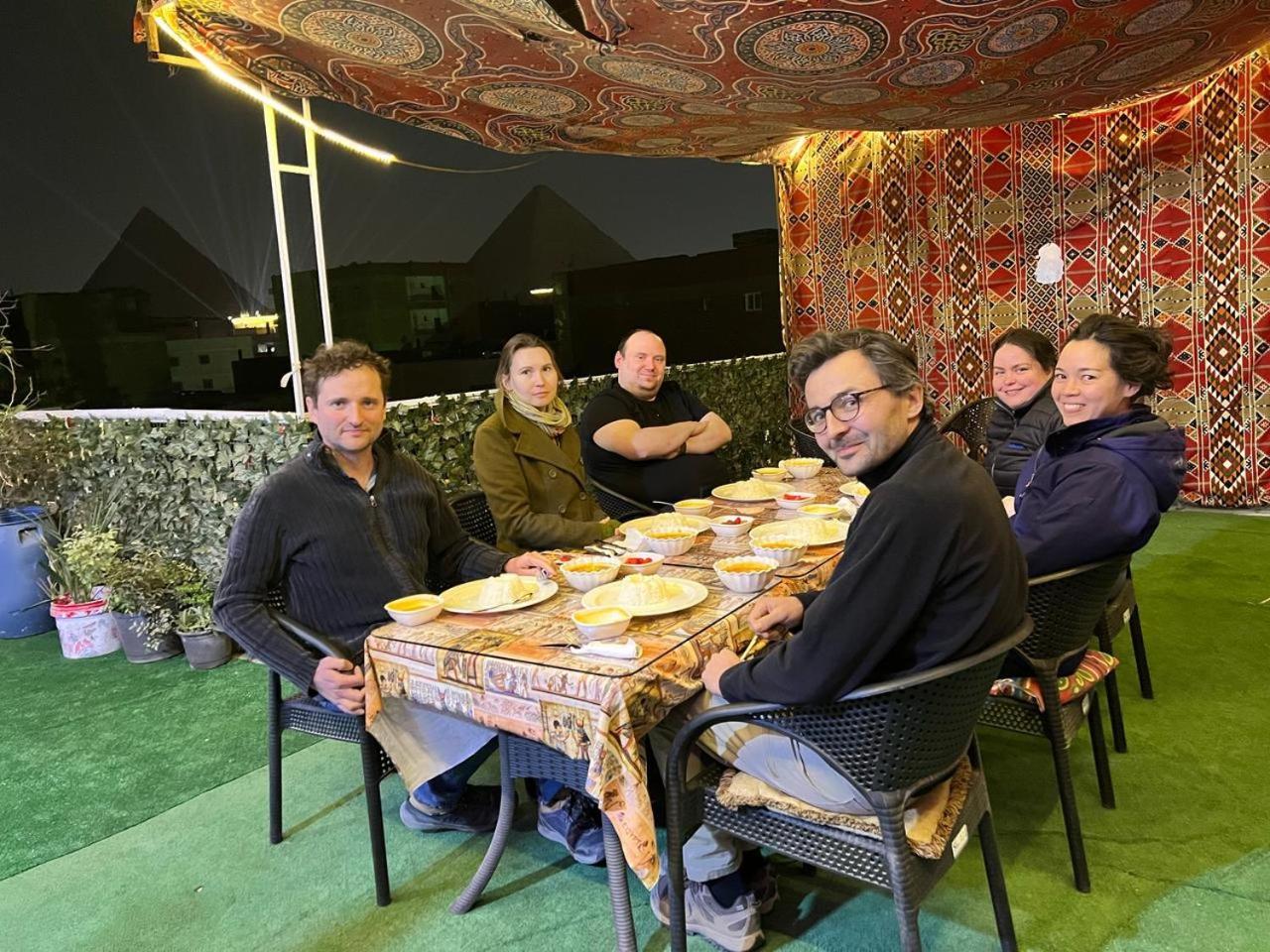 Jana Pyramids View In 3 Bed & Breakfast Kafret el-Gabal Dış mekan fotoğraf